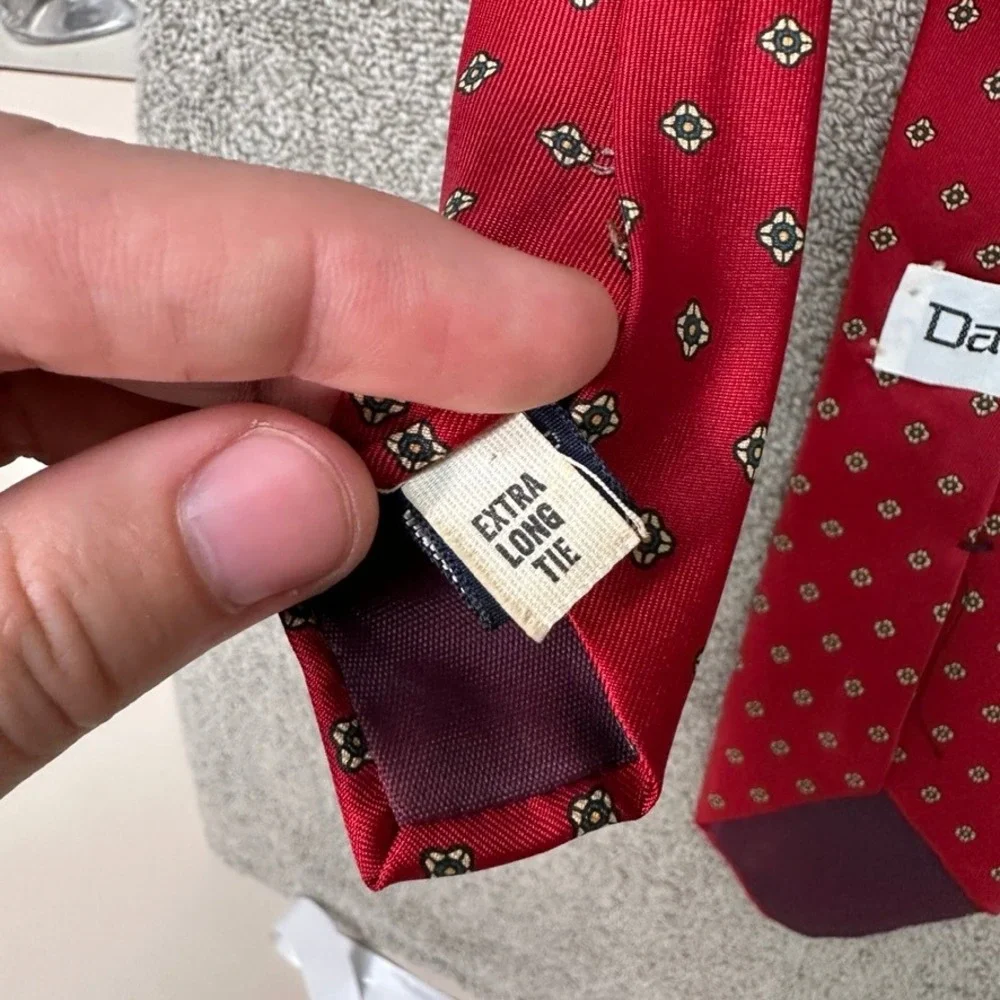 Damon Mens Extra Long Tie Red Geometric Medallion Silk Blend Union Made XL 60in